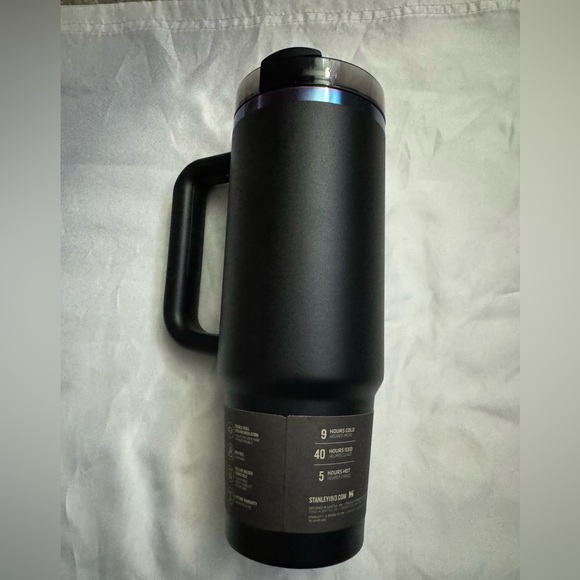 Stanley 30 oz - Picture 3 of 10